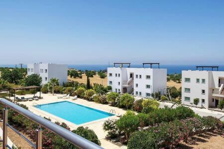 Joya Cyprus Mermaid Penthouse Apartment Agios Amvrosios  Buitenkant foto