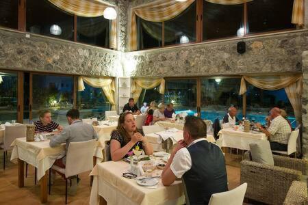 Joya Cyprus Mermaid Penthouse Apartment Agios Amvrosios  Buitenkant foto
