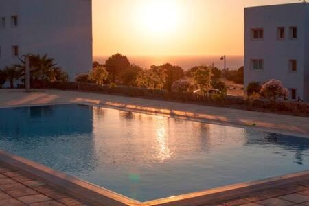 Joya Cyprus Mermaid Penthouse Apartment Agios Amvrosios  Buitenkant foto