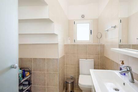 Joya Cyprus Mermaid Penthouse Apartment Agios Amvrosios  Buitenkant foto